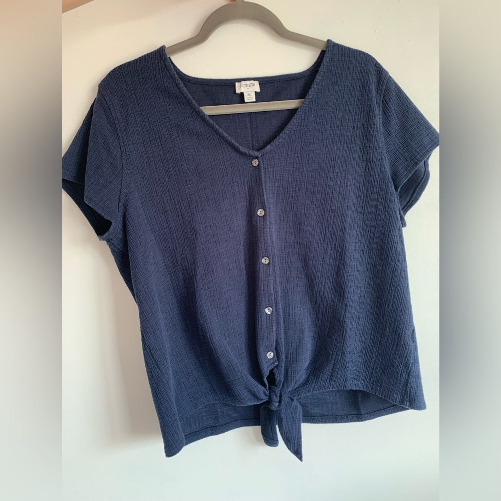 JCrew Navy Knotted Buttoned Top | women’s nautical textured short sleeve